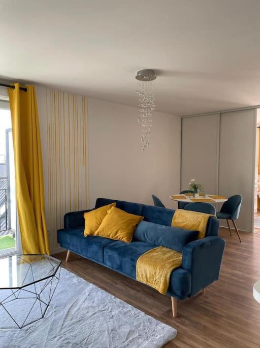Appartement 3P Gare Terrasse Et Parking Prive Franconville  Zewnętrze zdjęcie